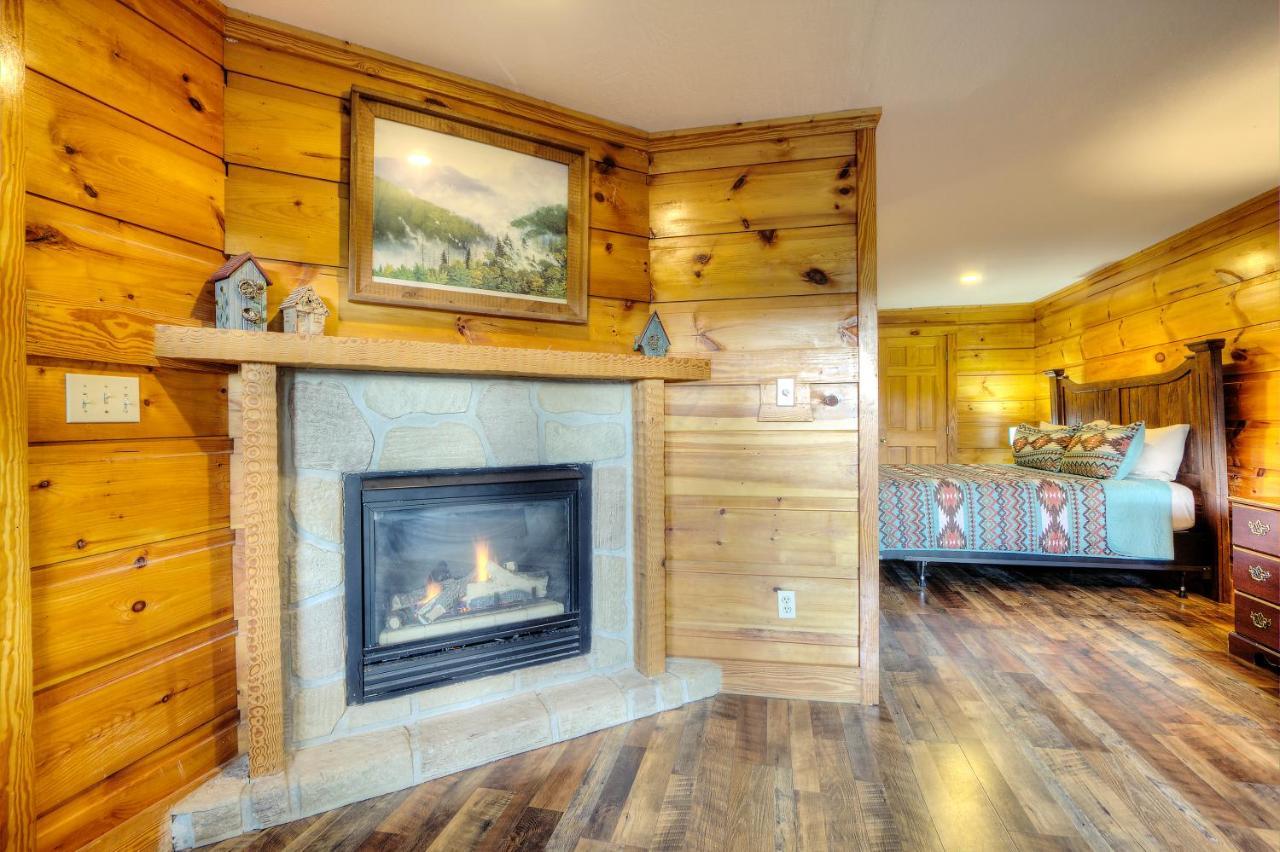 Villa Great Wolf Cabin in Pigeon Forge! Exterior foto